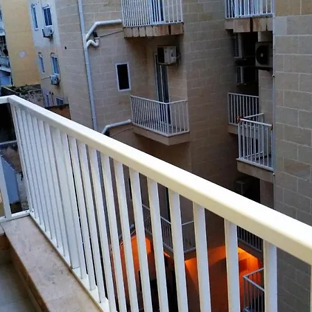 Homestay On Arturo 48 *