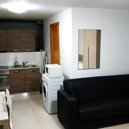 Homestay On Arturo 48 * Sliema