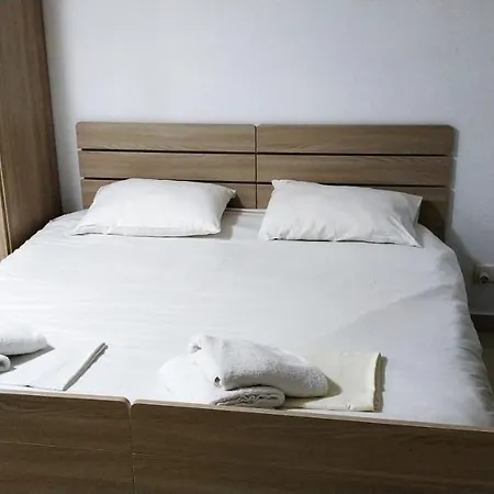 Homestay On Arturo 48