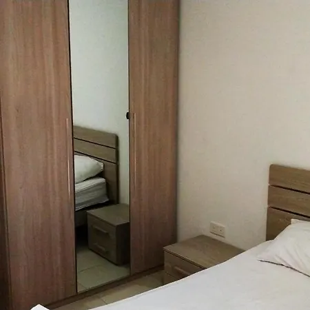 Homestay On Arturo 48 Homestay Sliema